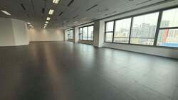 The Heeren (D9), Office #544653701